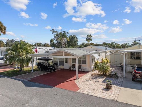429 Citrus Ridge Dr, DAVENPORT, FL, 33837-9217 | Card Image