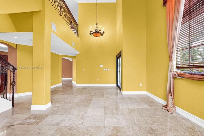 16732 Nw 89 Th Pl, House other with 4 bedrooms, 3 bathrooms and null parking in Miami Lakes FL | Image 29