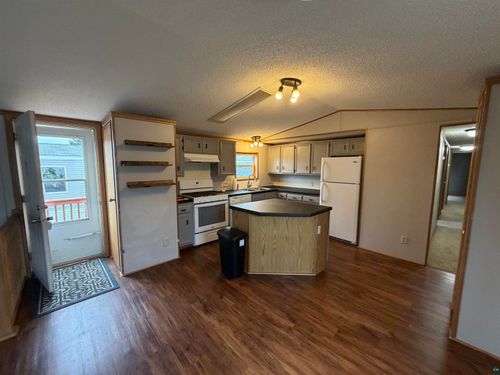 6 Juniper Ln, Duluth, MN, 55810-2005 | Card Image
