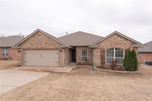 14358 Redvine Rd, Choctaw, OK, 73020-8302 | Card Image