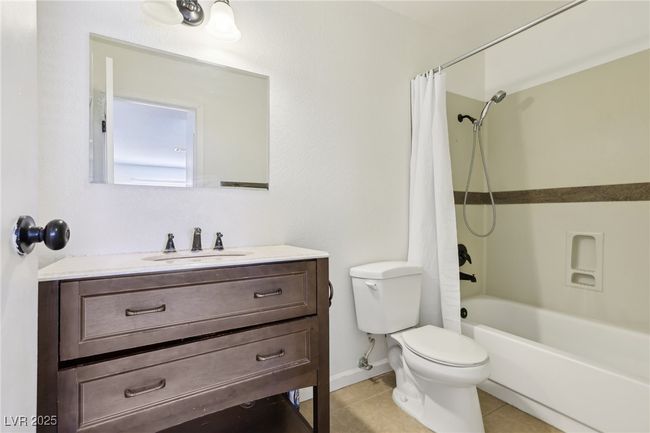 4 - 6711 W Charleston Blvd, Condo with 2 bedrooms, 2 bathrooms and null parking in Las Vegas NV | Image 19