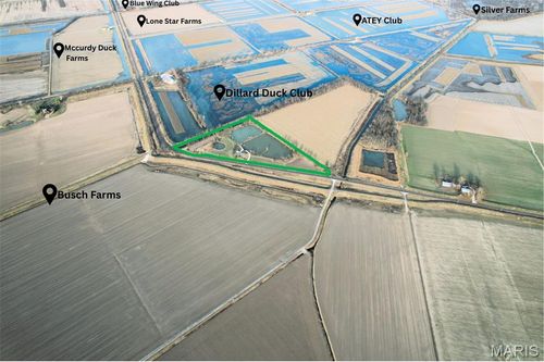 924 Highway C, SAINT PETERS, MO, 63376-1022 | Card Image