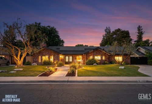 12000 Old Town Road, Bakersfield, CA, 93312 | Card Image