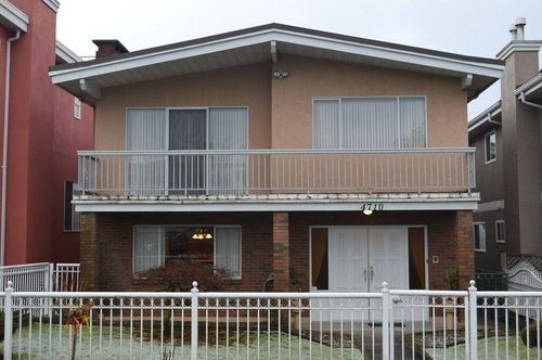 4710 Union St, Burnaby, BC, V5C2Y4 | Card Image