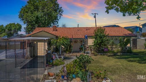 3114 Shelly Ln, Bakersfield, CA, 93306 | Card Image