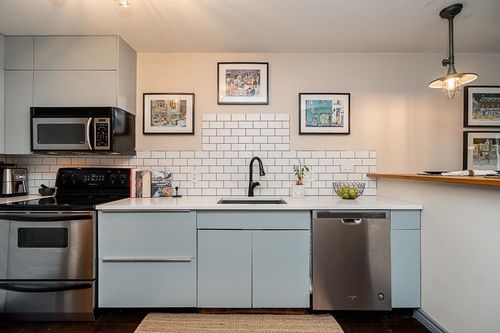 105-2255 Eton St, Vancouver, BC, V5L1C9 | Card Image