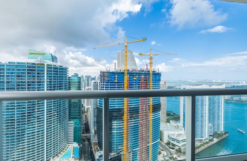 4715-475 Brickell Ave, Miami, FL, 33131-2498 | Card Image