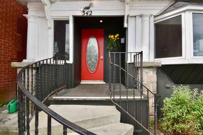 342 King St, Home with 0 bedrooms, 0 bathrooms and 4 parking in Midland ON | Image 6