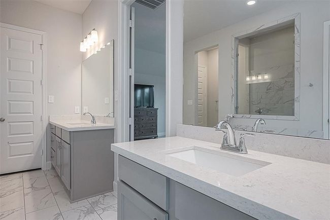 29042 Hauter Way, House other with 4 bedrooms, 4 bathrooms and 3 parking in Fulshear TX | Image 43