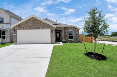 1 Story home. Sample photo shown of 1story home. Actual colors, selection, and front elevation may vary. | Image 2