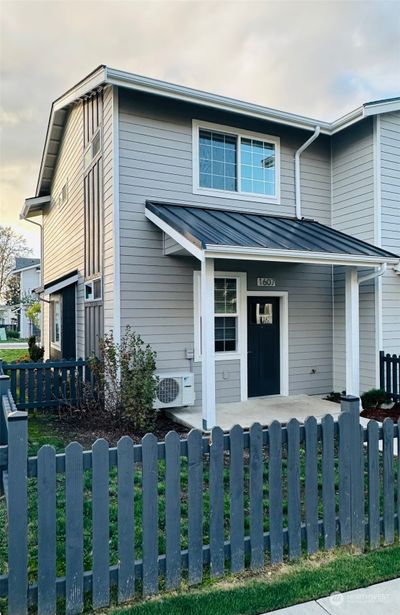 1607 Sunup Loop, Townhouse with 2 bedrooms, 1 bathrooms and null parking in Bellingham WA | Image 2