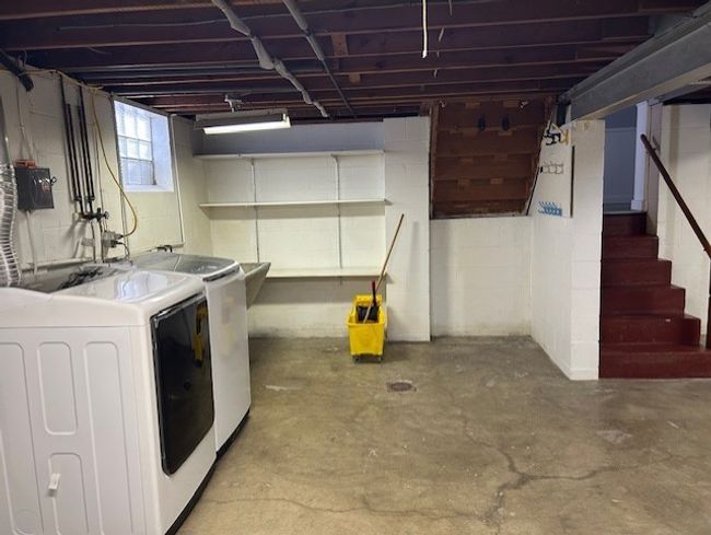 2458 Linden Ave, House other with 3 bedrooms, 2 bathrooms and 1 parking in Aliquippa PA | Image 21