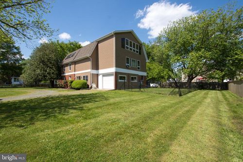 608 Charles Ave, DEALE, MD, 20751-9718 | Card Image