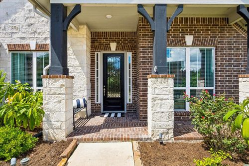 7203 Lake View Terrace Dr, Pearland, TX, 77584-4593 | Card Image