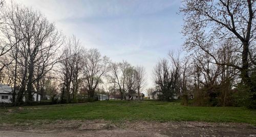 00 W Vine St, Mitchell, IN, 47446 | Card Image