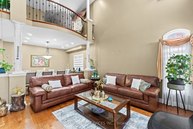 57 Lafayette Blvd, House other with 5 bedrooms, 3 bathrooms and 2 parking in Whitby ON | Image 8
