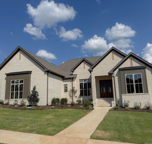 1670 Southwinds Dr, Conway, AR, 72034-5645 | Card Image