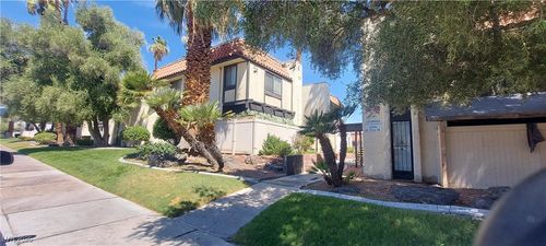 23-1420 Vegas Valley Dr, Las Vegas, NV, 89169-2263 | Card Image