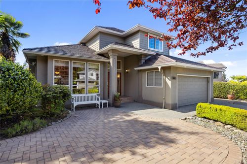 5331 Bayshore Dr, Nanaimo, BC, V9V1R4 | Card Image