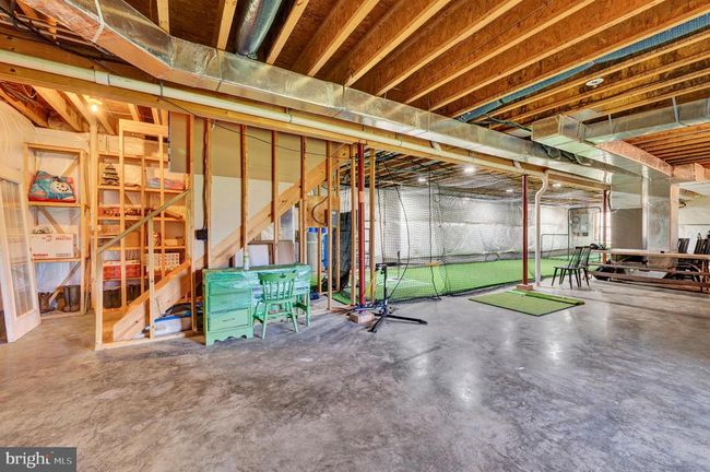 1058 Marsh Hawk Way, House other with 4 bedrooms, 4 bathrooms and null parking in Shepherdstown WV | Image 60