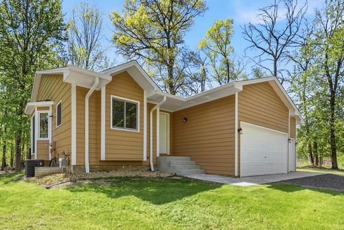 24301 E Typo Dr Ne, Stacy, MN, 55079-9332 | Card Image