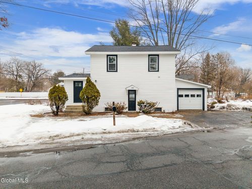 150 Schoolhouse Rd, Albany, NY, 12203-3808 | Card Image