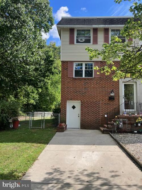 154 Laureba Ave, STRATFORD, NJ, 08084-1408 | Card Image