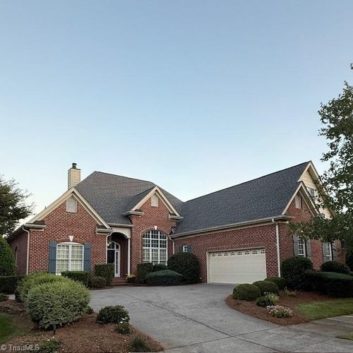 337 Orchard Park Dr, Bermuda Run, NC, 27006-7482 | Card Image