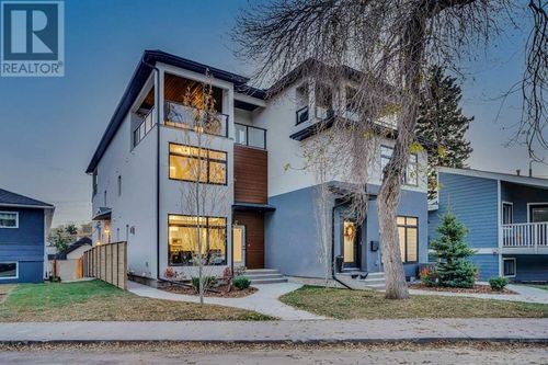 2633 1 Ave Nw, Calgary, AB, T2N0C5 | Card Image