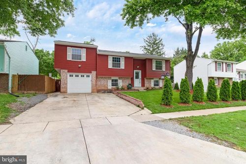 19445 Saint Johnsbury Ln, GERMANTOWN, MD, 20876-1610 | Card Image