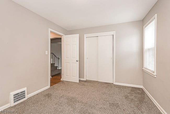 19800 Libby Rd, House other with 3 bedrooms, 2 bathrooms and null parking in Maple Heights OH | Image 15