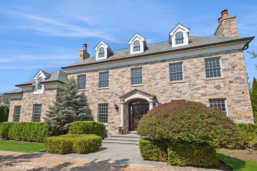 78 Wagner Rd, Northfield, IL, 60093-3245 | Card Image