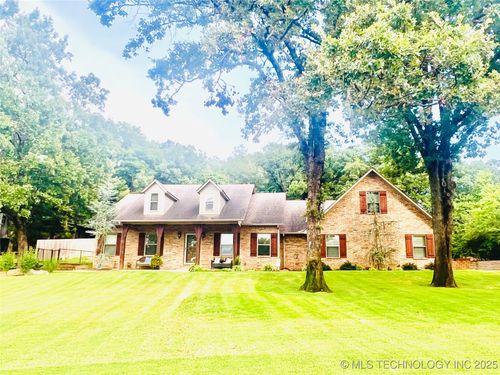 5 Leathers Ln, Muskogee, OK, 74401-1117 | Card Image