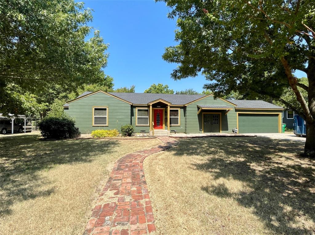 Bryson St, Waxahachie, TX 75165