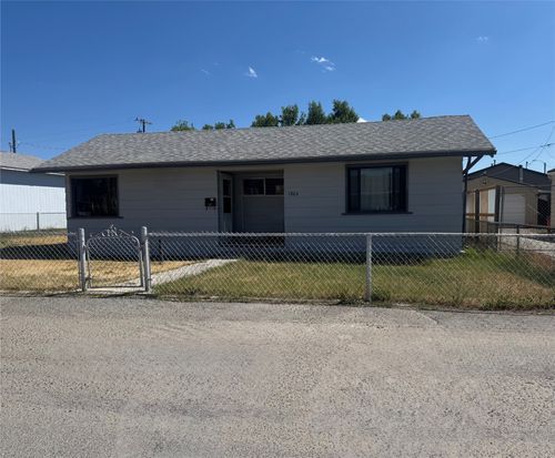 1806 C St, Butte, MT, 59701-6015 | Card Image