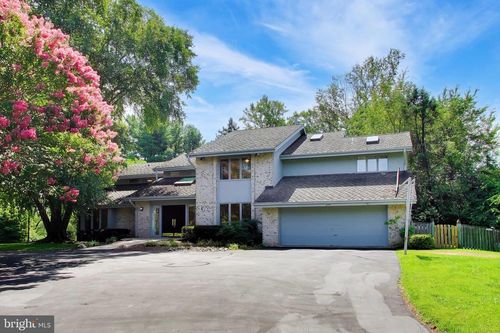 1 Monterra Ct, ROCKVILLE, MD, 20850-3471 | Card Image