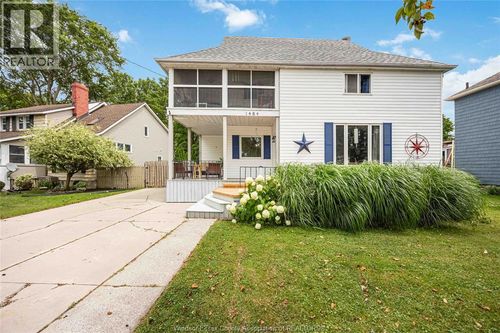 1484 St Clair Pky, Courtright, ON, N0N1H0 | Card Image