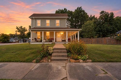 301 W 5th St, Fulton, MO, 65251-1744 | Card Image