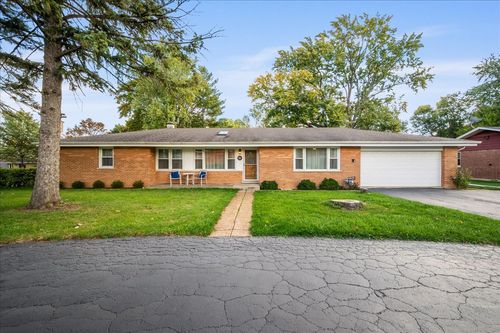 203 Coldren Dr, Prospect Heights, IL, 60070-1619 | Card Image