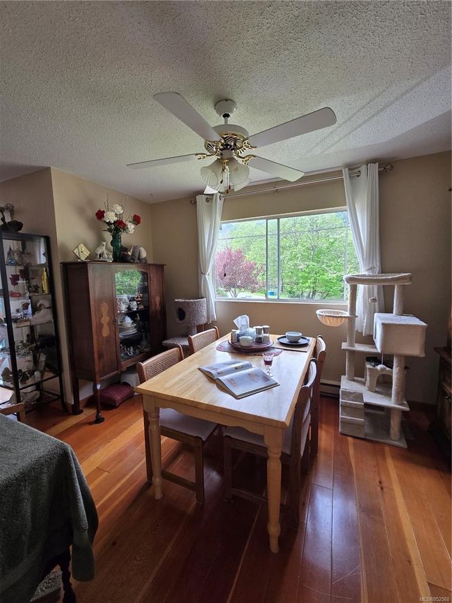 543 N Maquinna Dr, House other with 4 bedrooms, 2 bathrooms and 4 parking in Tahsis BC | Image 5