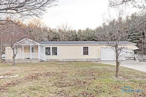 3668 County Road 4, Swanton, OH, 43558-8645 | Card Image