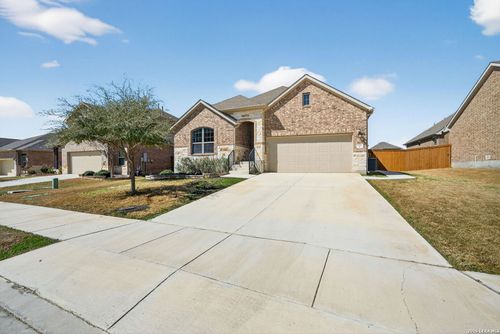 833 Silver Fox, Cibolo, TX, 78108-3052 | Card Image