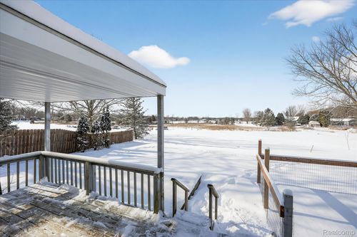 4539 Parker Dr, Howell, MI, 48843-8048 | Card Image