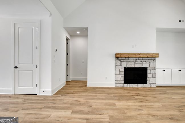 112 Ryeland Dr, House other with 4 bedrooms, 4 bathrooms and 3 parking in Senoia GA | Image 38