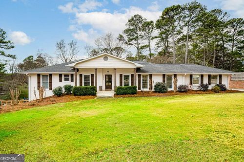 1570 King Arthur Ct Se, Smyrna, GA, 30080-5824 | Card Image