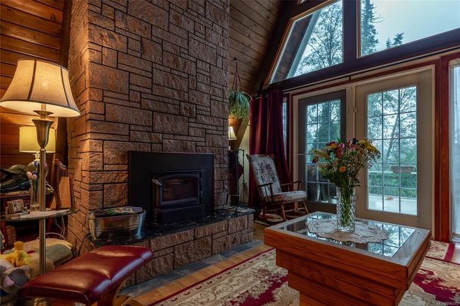 2323 Steelhead Rd, House other with 3 bedrooms, 1 bathrooms and 4 parking in Campbell River BC | Image 23