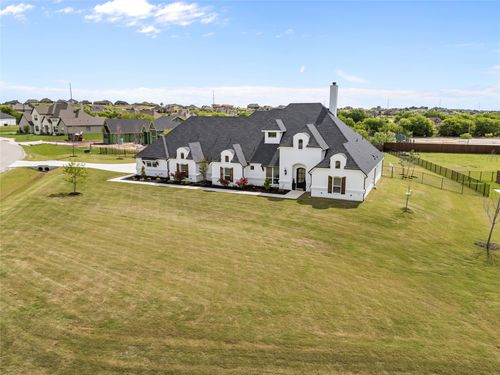 7756 Laura Lake Ln, Fort Worth, TX, 76126-2186 | Card Image
