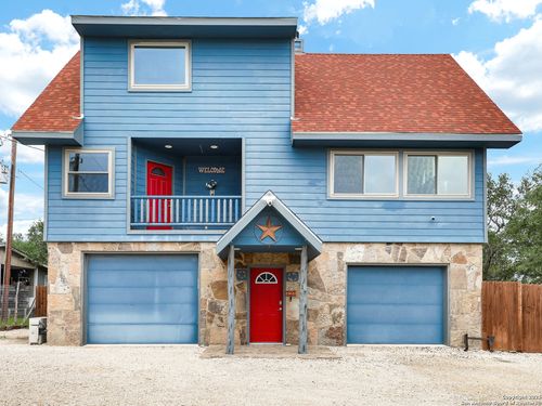 727 Private Road 1508, Bandera, TX, 78003-5088 | Card Image