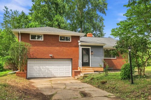 4 Harmar Dr, Cheswick, PA, 15024-1022 | Card Image