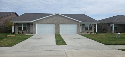 612 Nw 68th Ave, Bentonville, AR, 72713 | Card Image